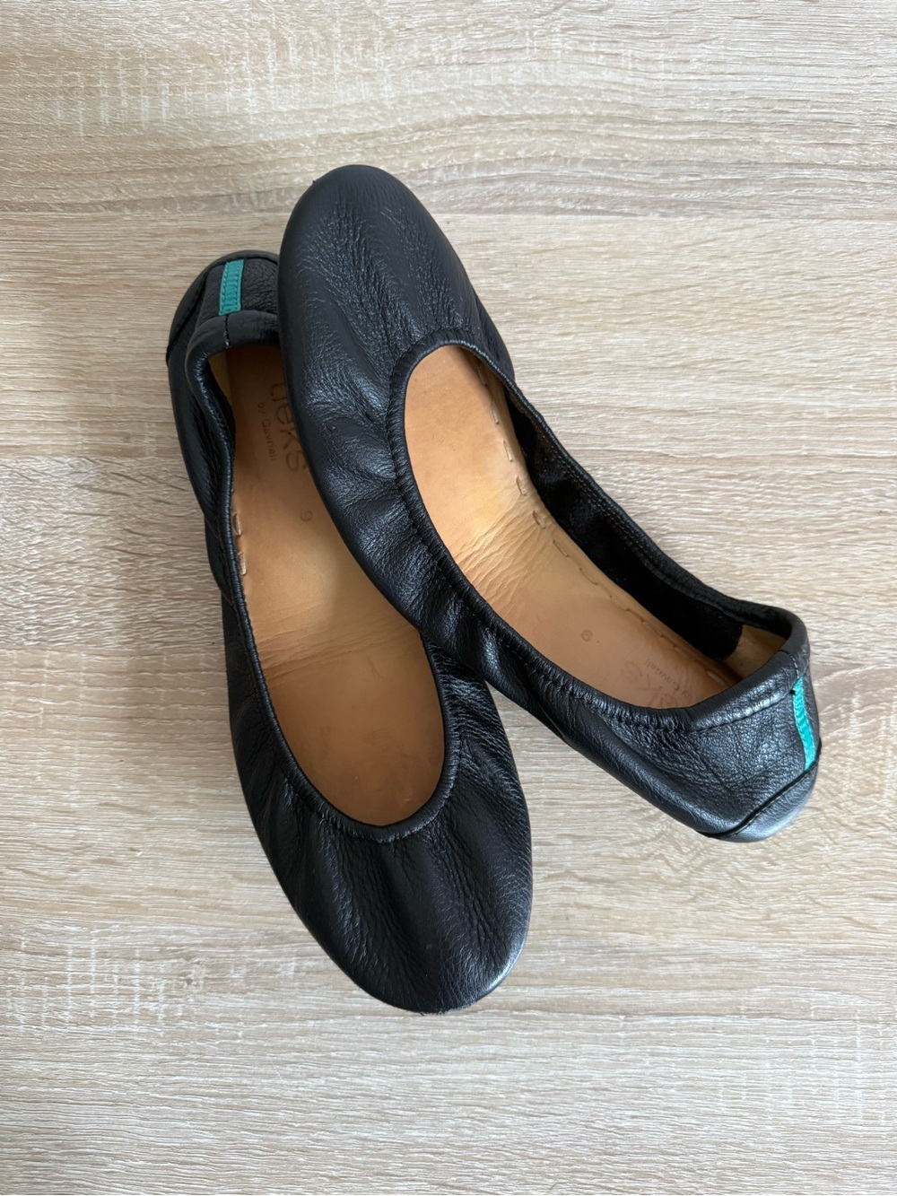 Tieks Black Leather Ballet Flats Size 9 - Picture 5 of 10